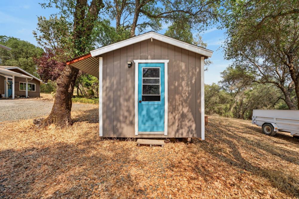 10334 Hidden Hill Road