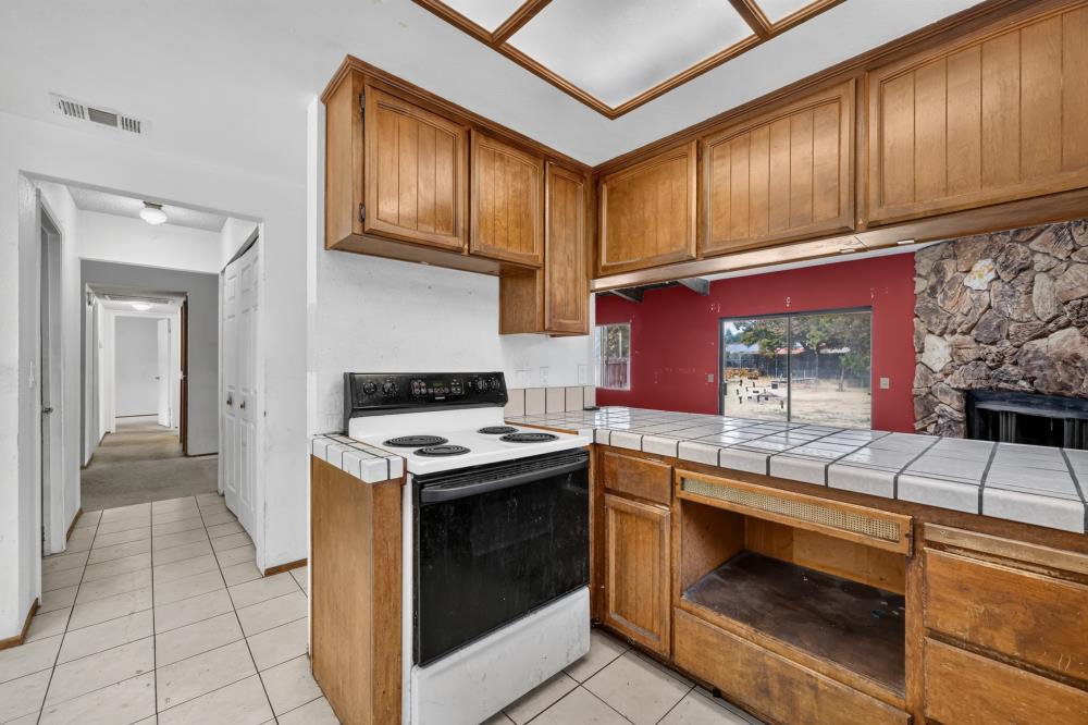 4433 White Oak Court