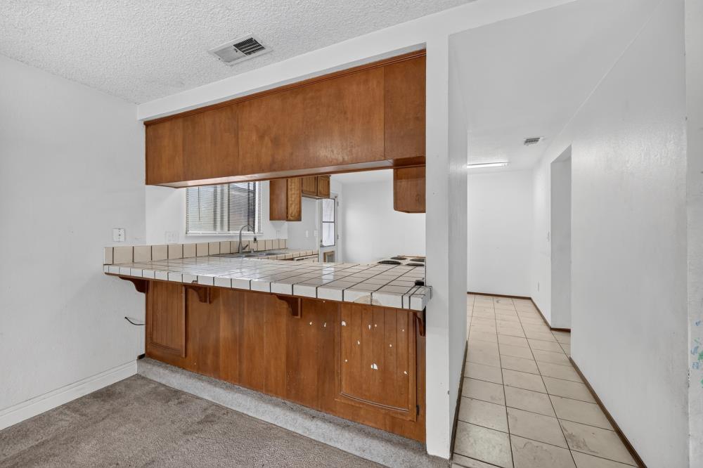 4433 White Oak Court