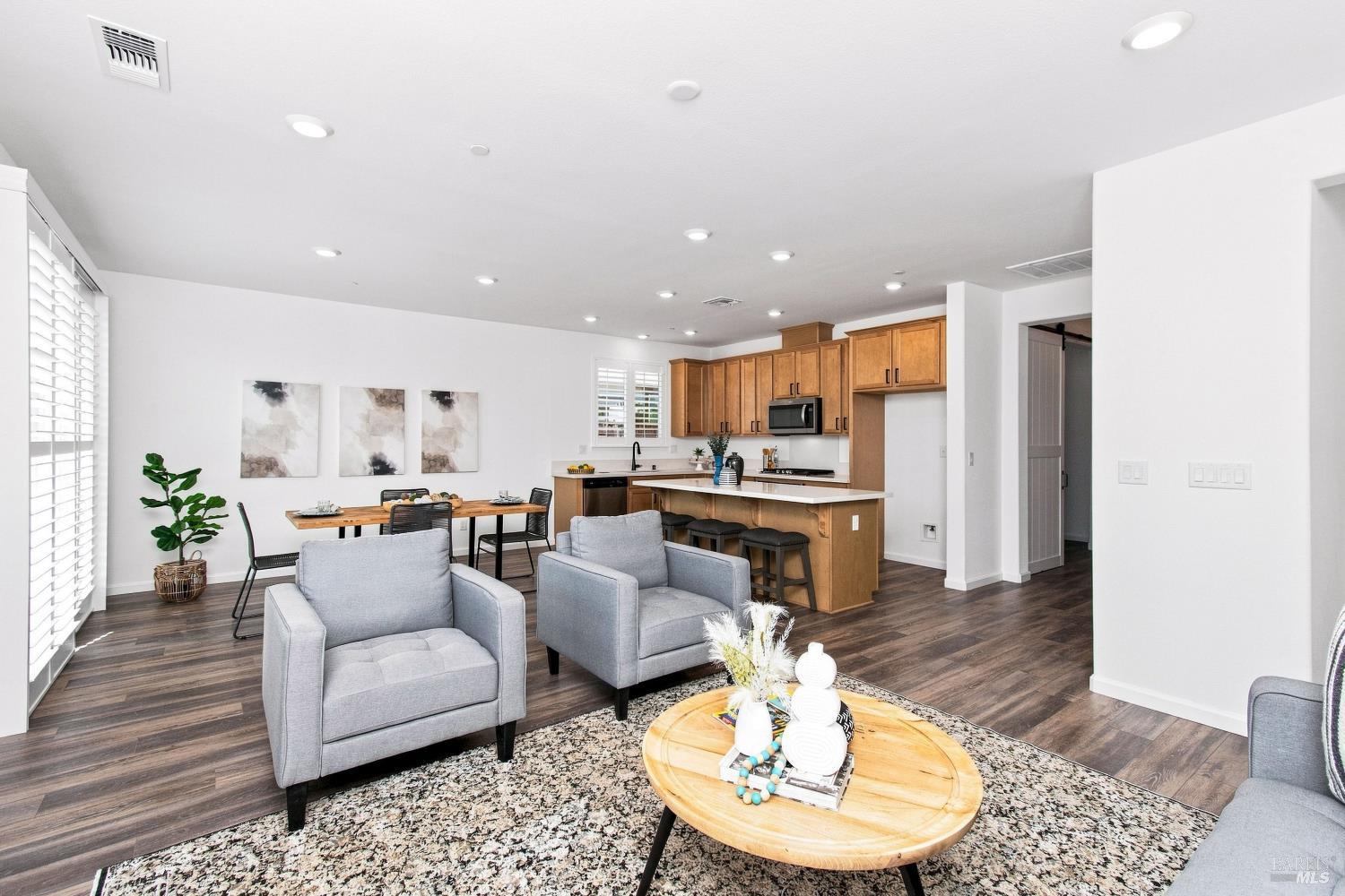 1445 Goldfield Lane
