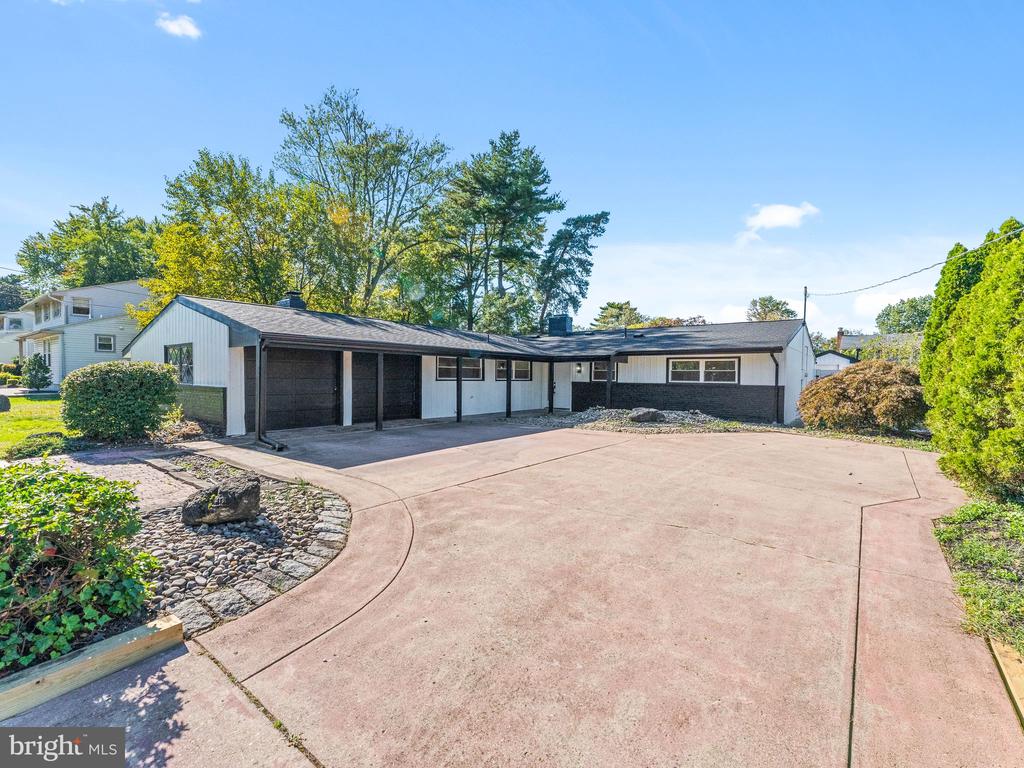 415 GARDEN STATE DRIVE