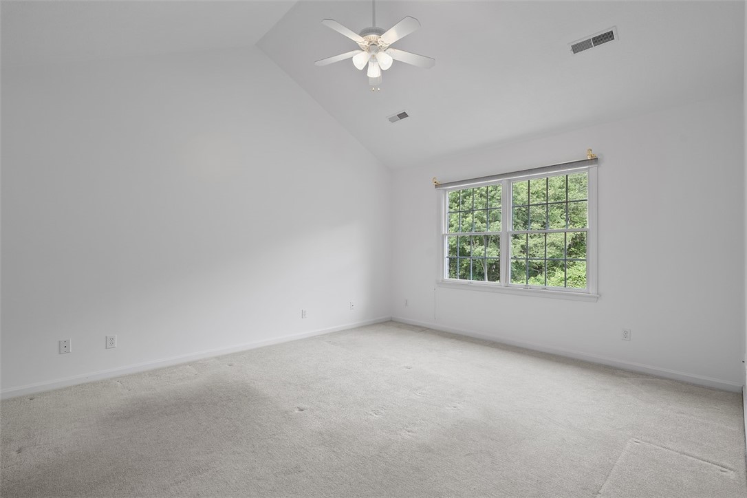 903 Hidden Meadows Cir