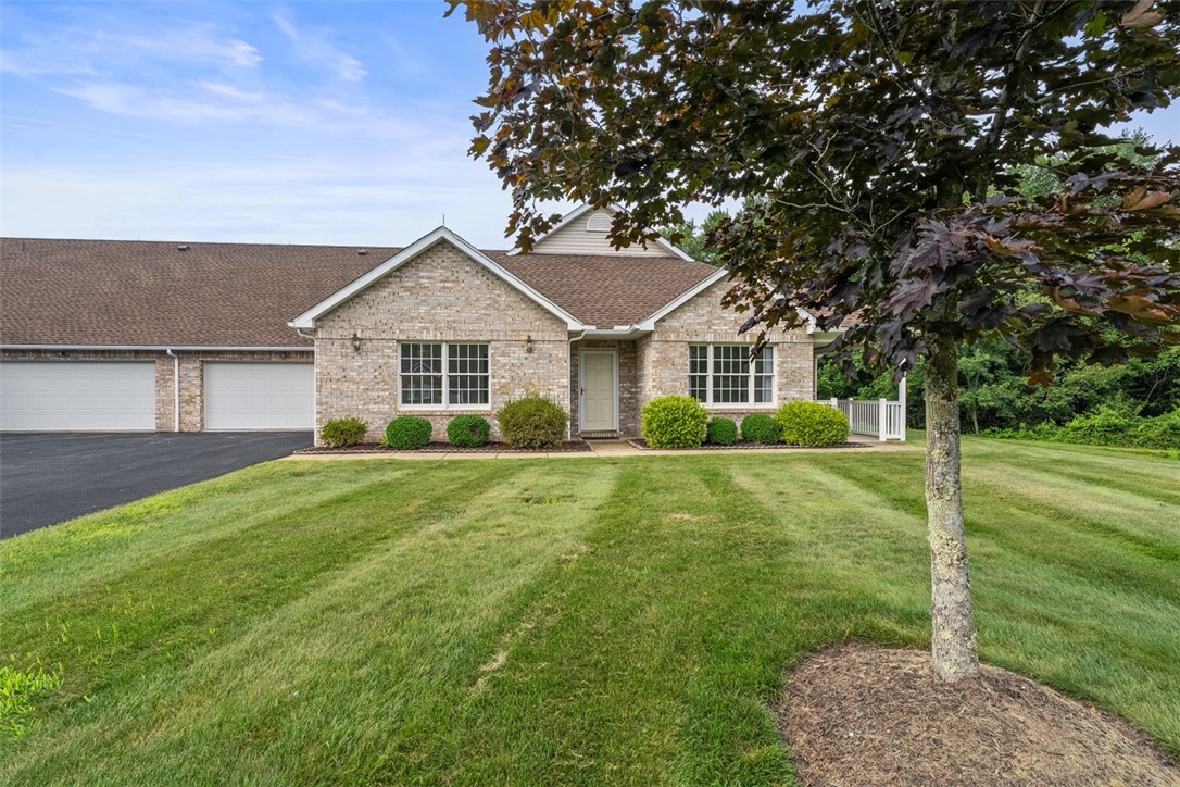 903 Hidden Meadows Cir