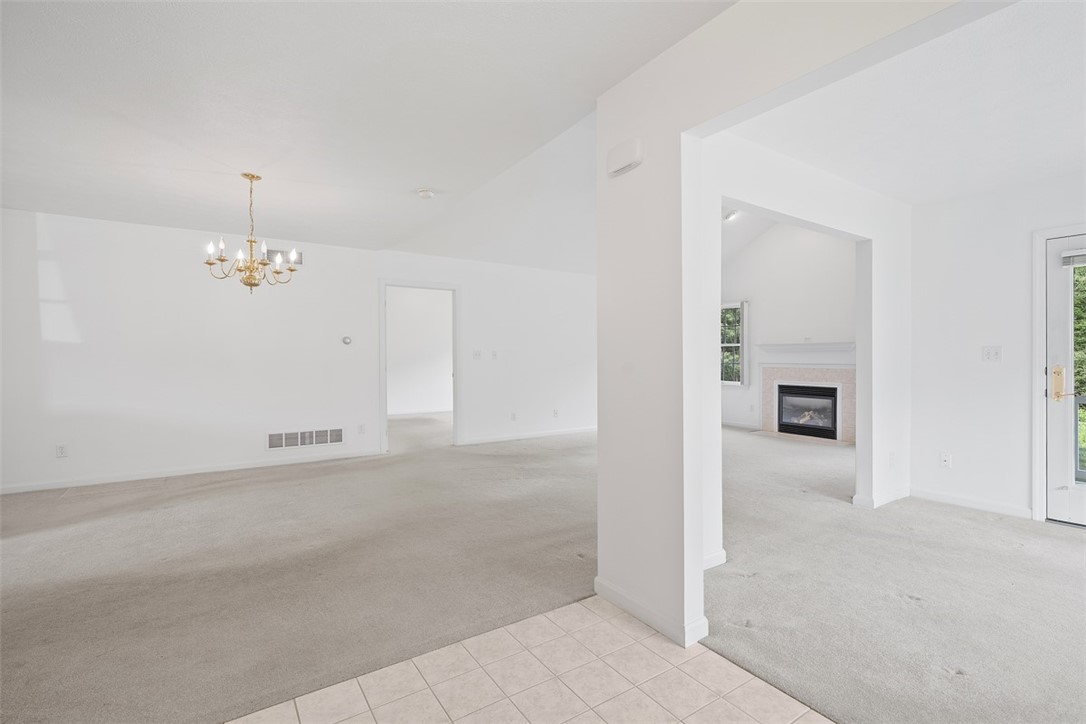 903 Hidden Meadows Cir