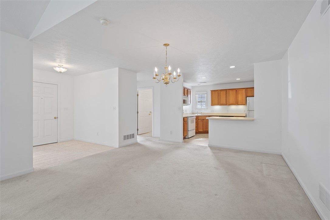 903 Hidden Meadows Cir