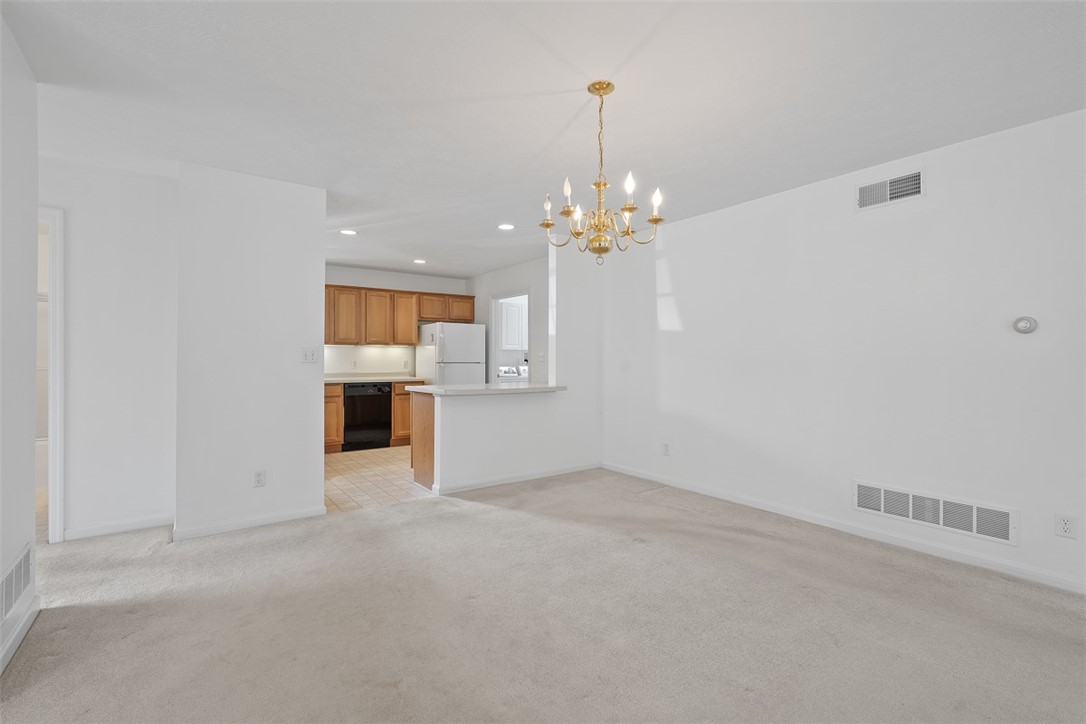 903 Hidden Meadows Cir