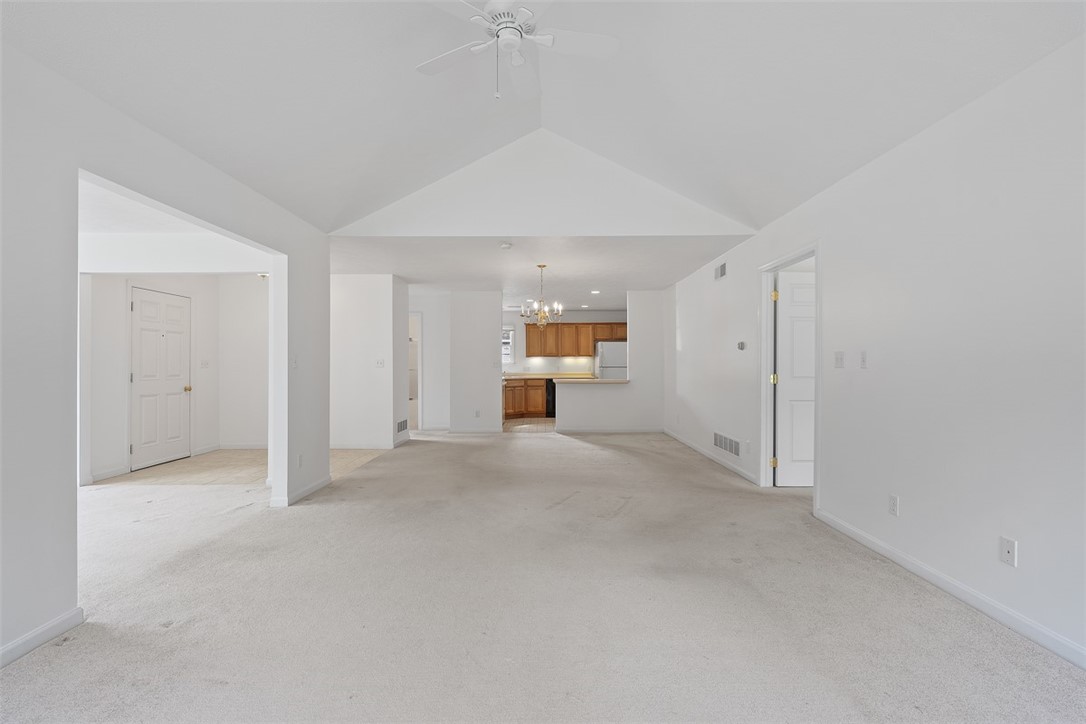 903 Hidden Meadows Cir