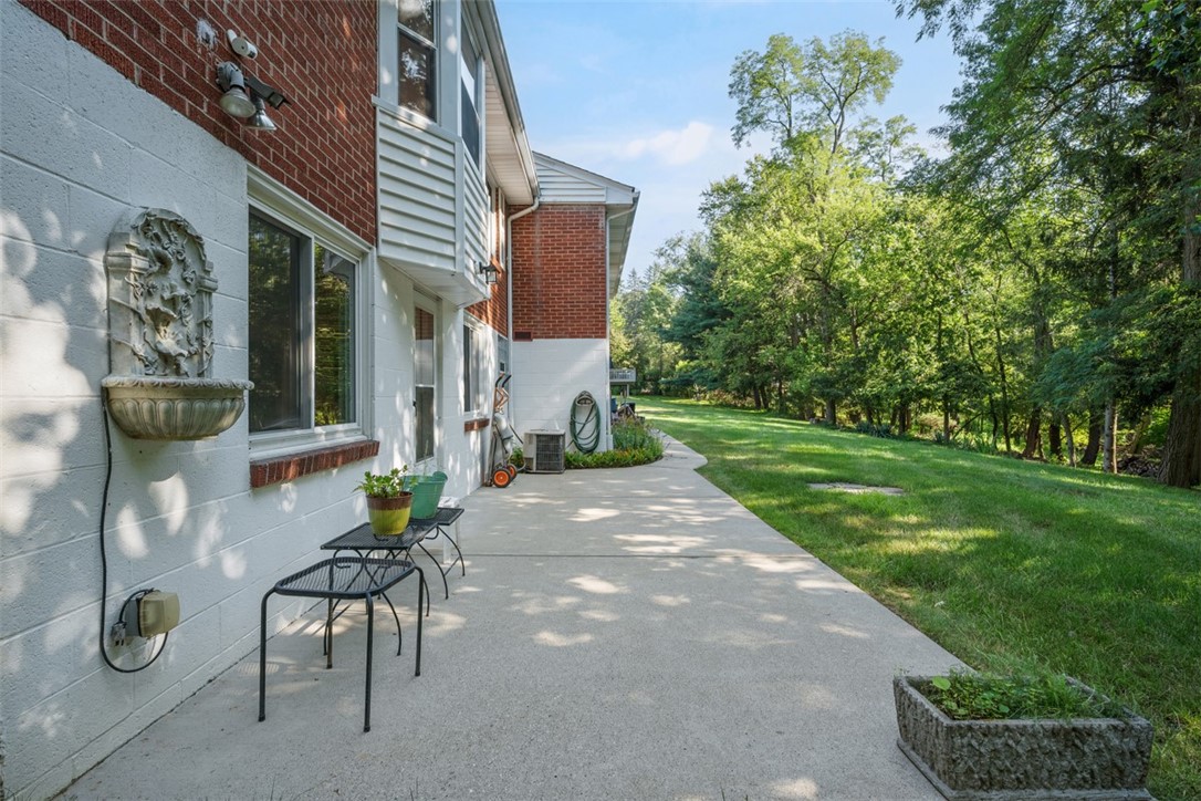 2314 Clearvue Rd