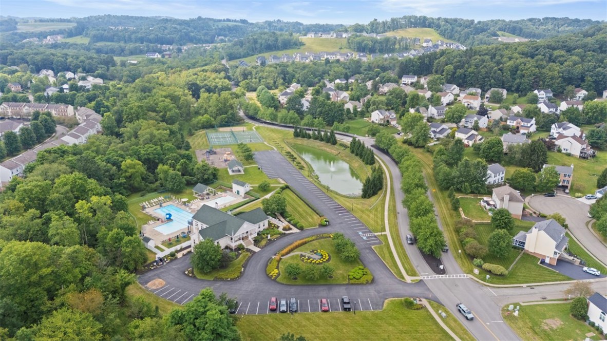 160 Southern Valley Ct