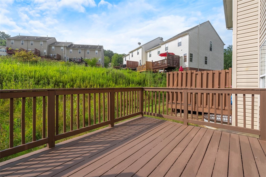 160 Southern Valley Ct