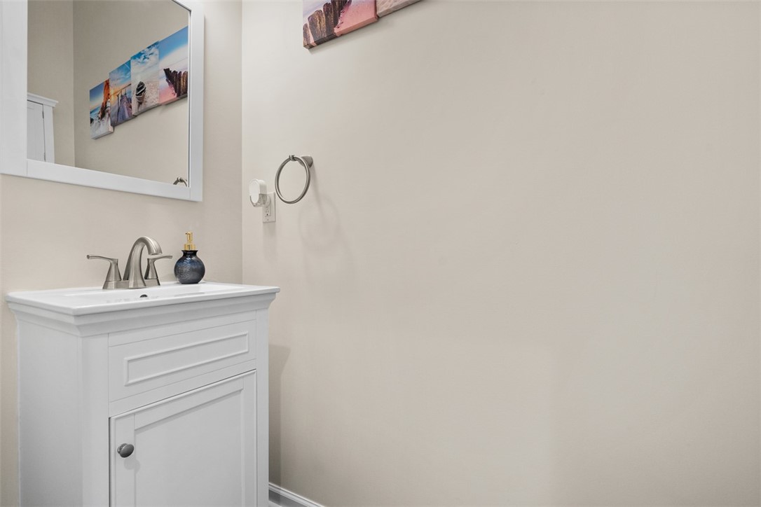 160 Southern Valley Ct