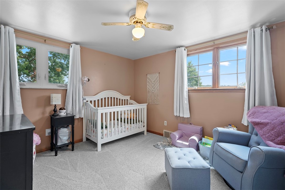 4 Cheryl Dr