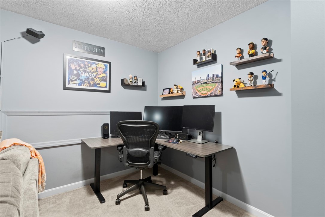 23 Castle View Dr