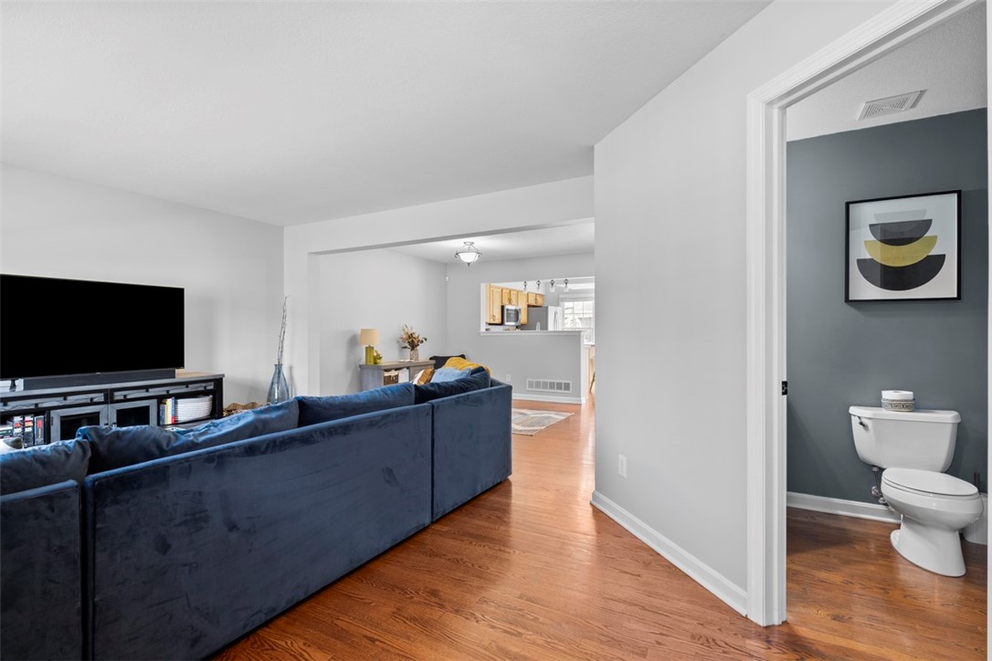 23 Castle View Dr