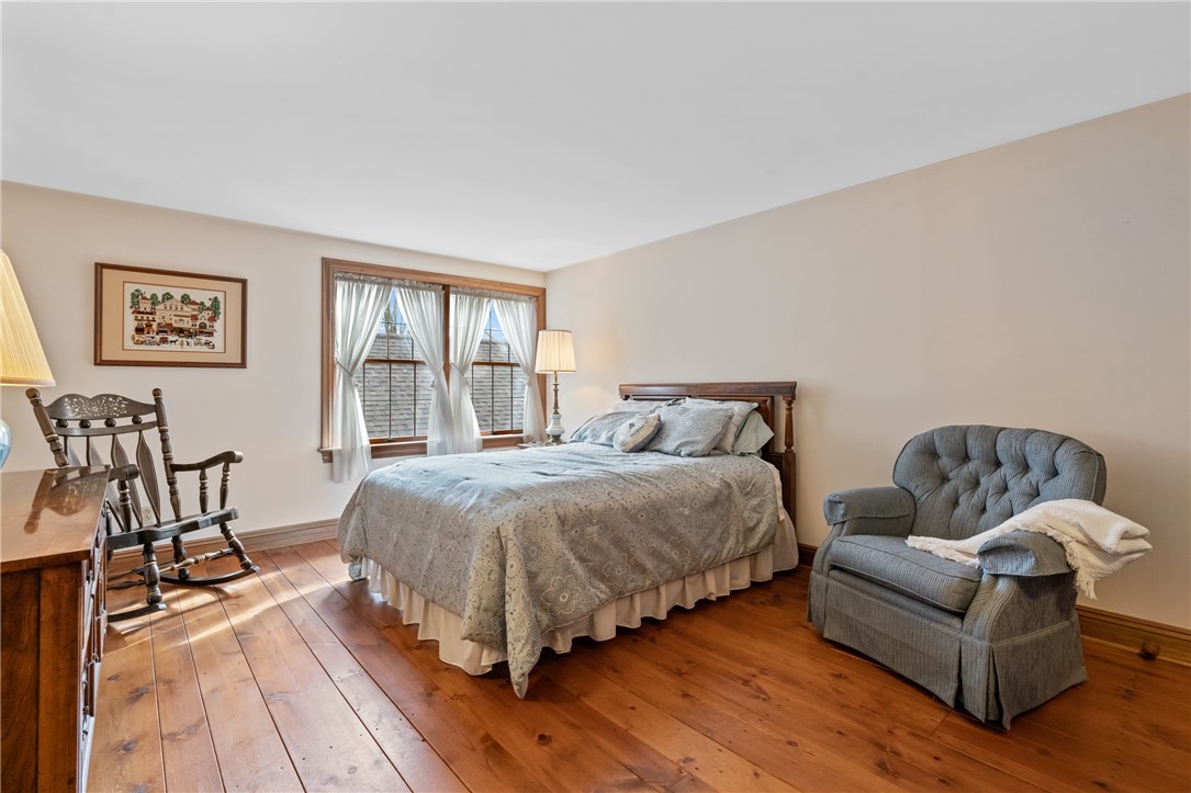 1725 Mount Jackson Rd