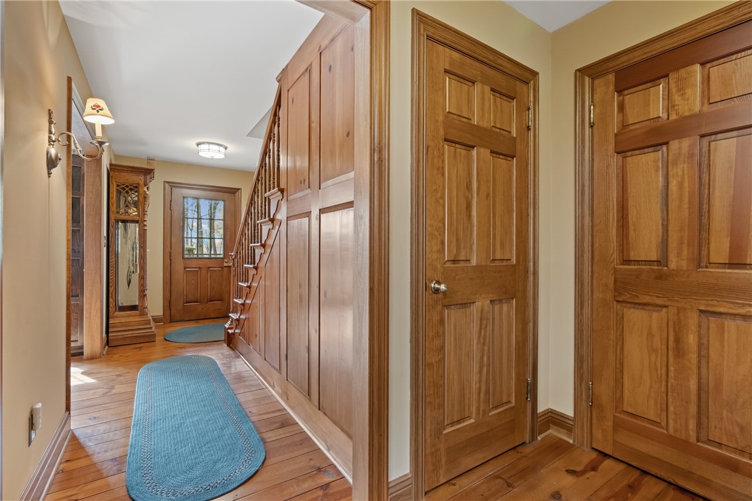 1725 Mount Jackson Rd