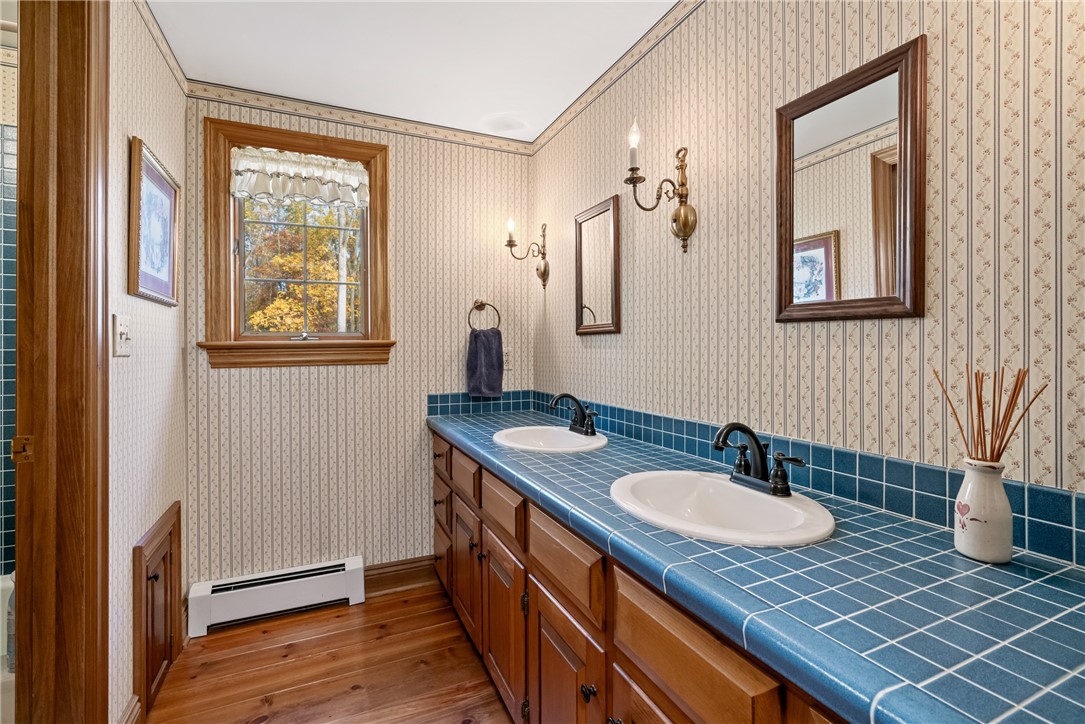 1725 Mount Jackson Rd