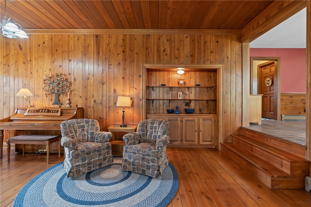 1725 Mount Jackson Rd