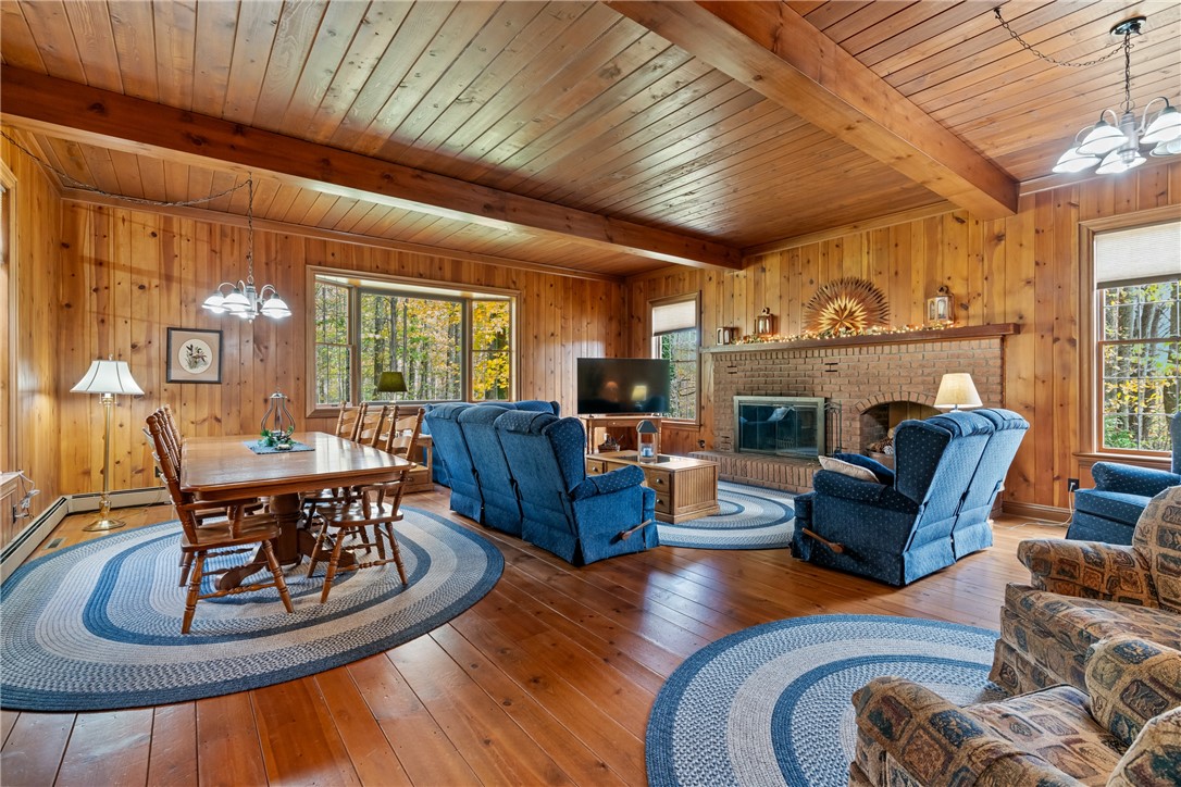 1725 Mount Jackson Rd