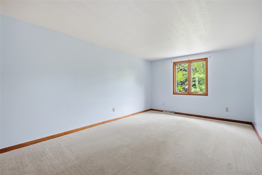505 Knoll Ct