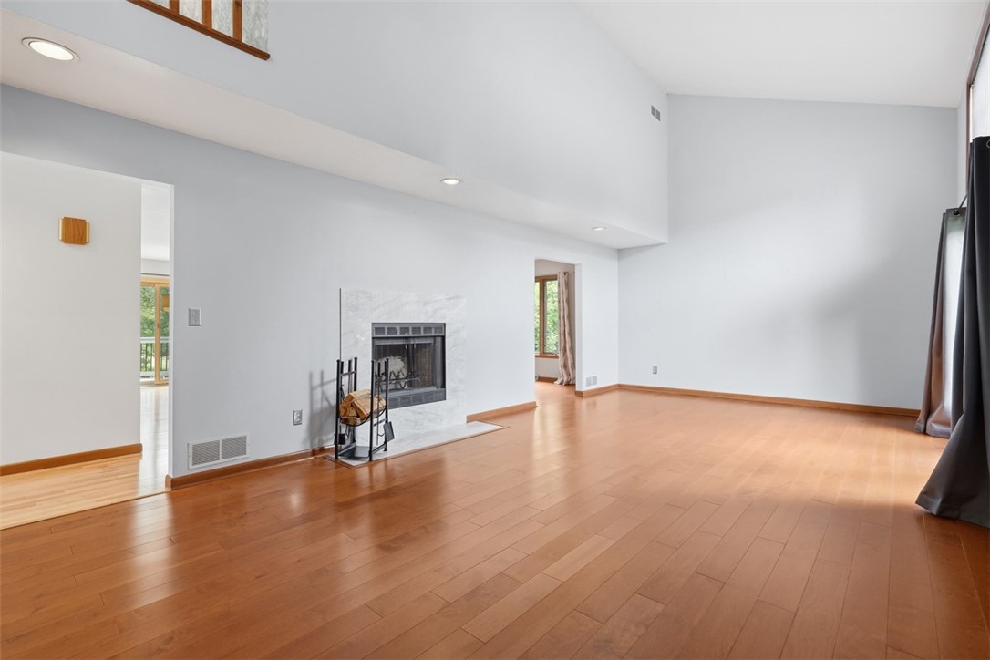 505 Knoll Ct