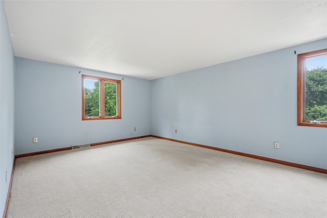 505 Knoll Ct