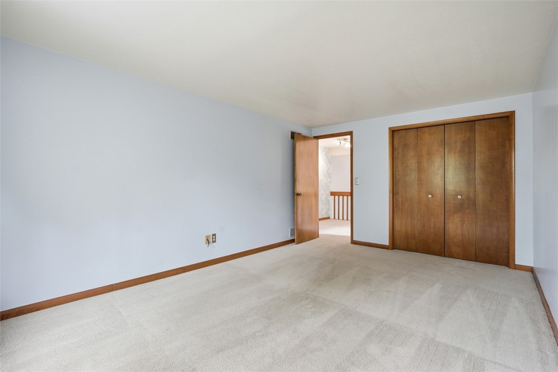 505 Knoll Ct
