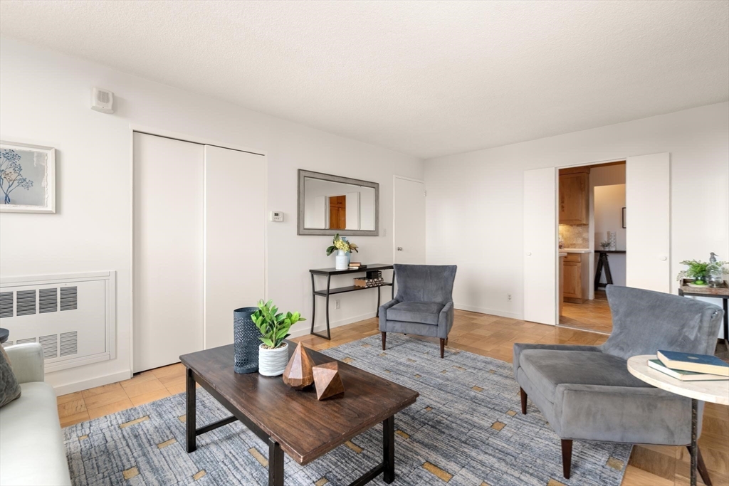 77 Pond Ave # 1202
