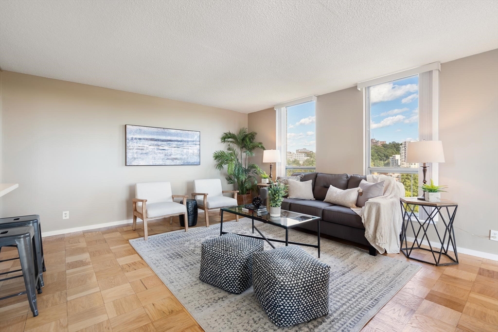 77 Pond Ave # 1202