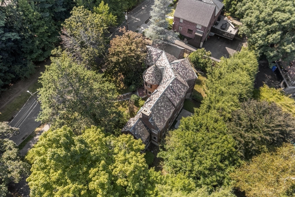 205 Waban Ave