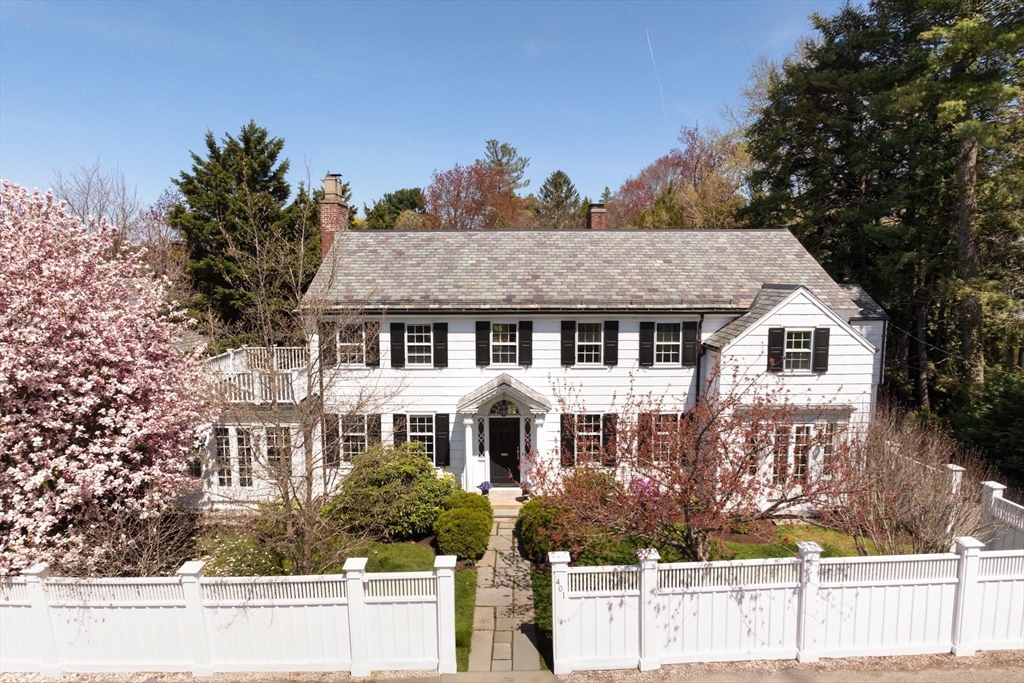 401 Heath St