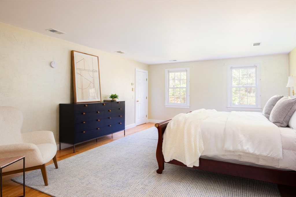 22 Forest Hill Rd
