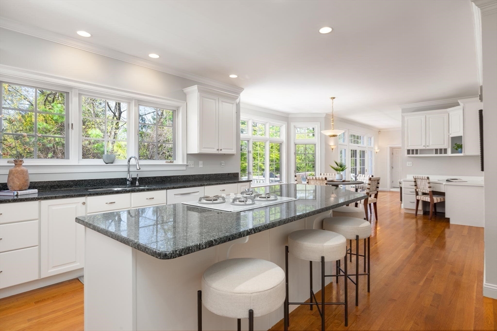 22 Forest Hill Rd