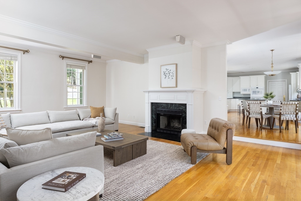 22 Forest Hill Rd