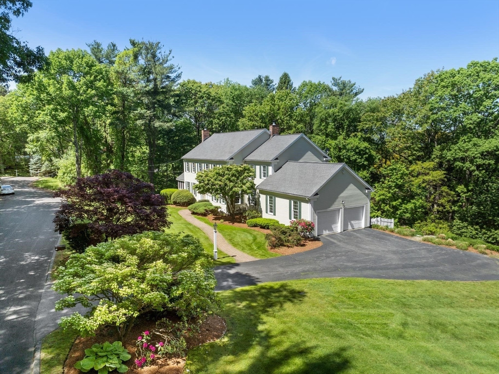 22 Forest Hill Rd