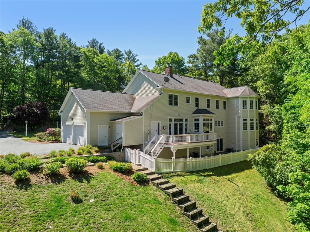 22 Forest Hill Rd