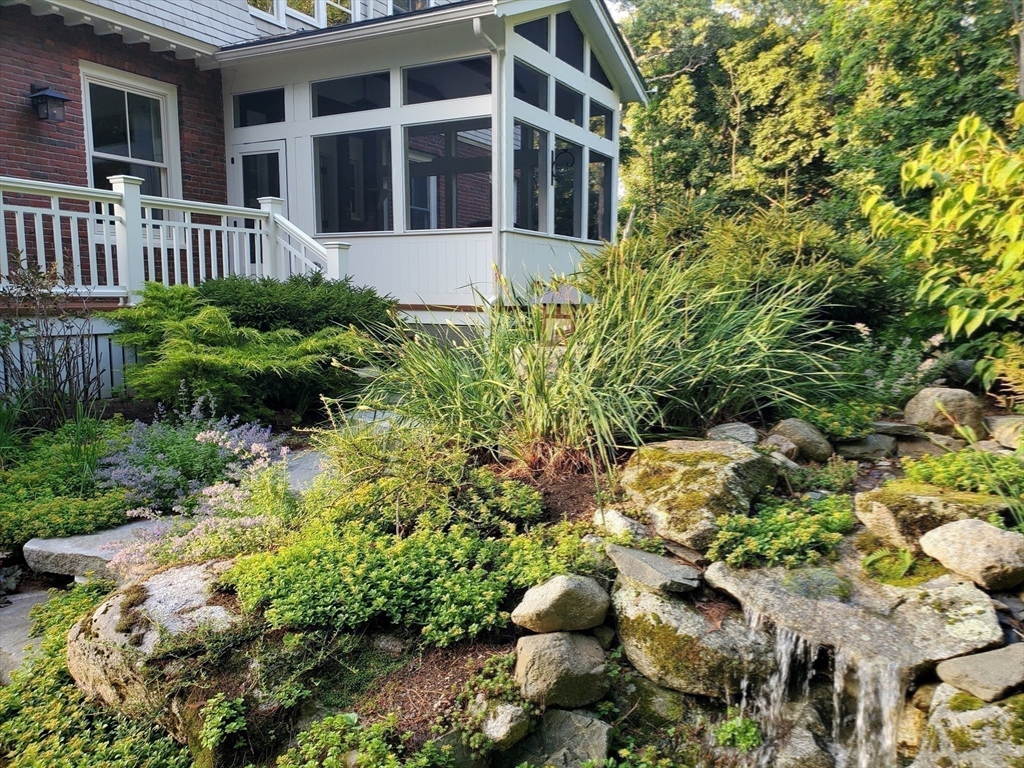 34 Pilgrim Rd