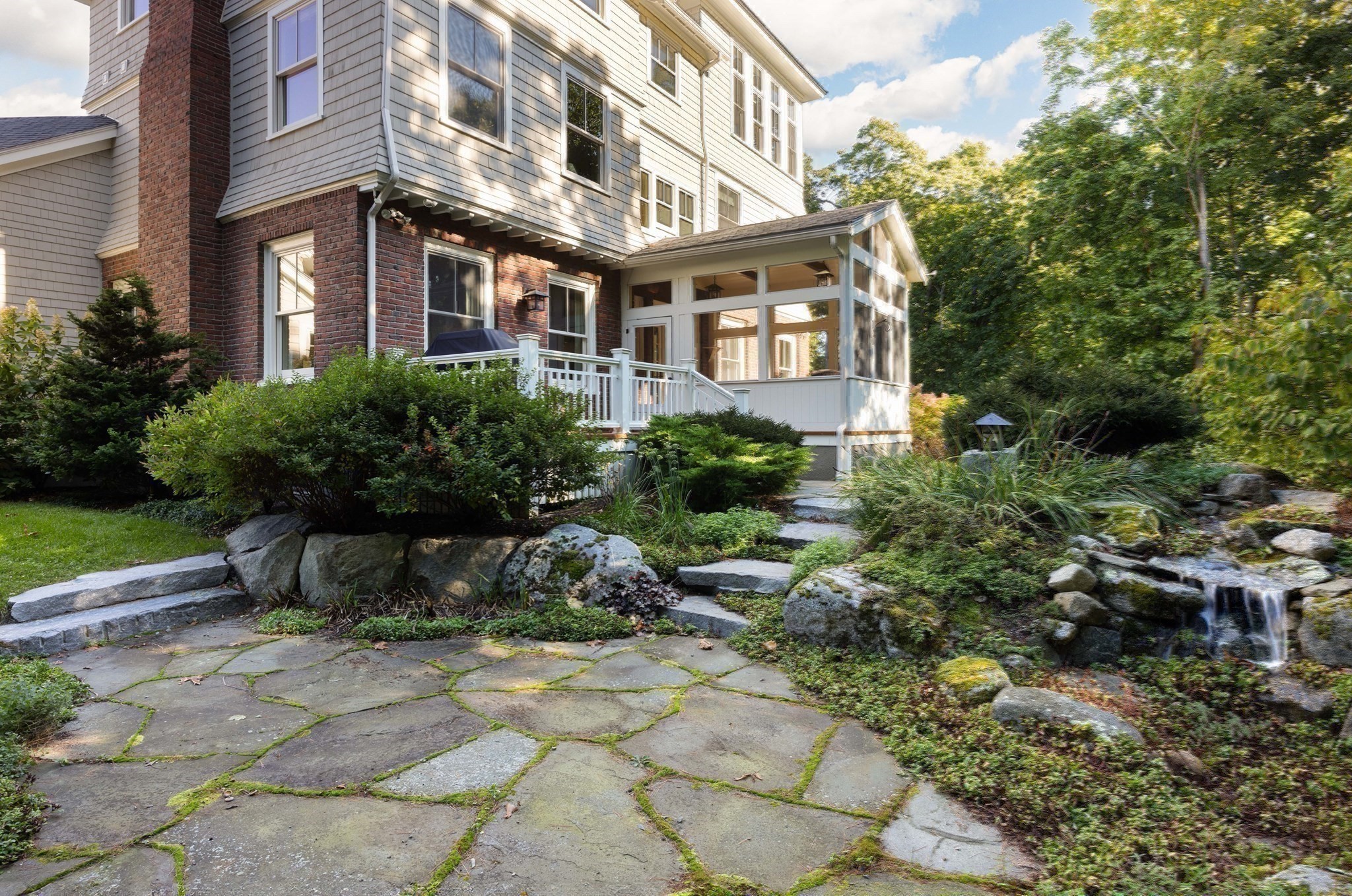 34 Pilgrim Rd