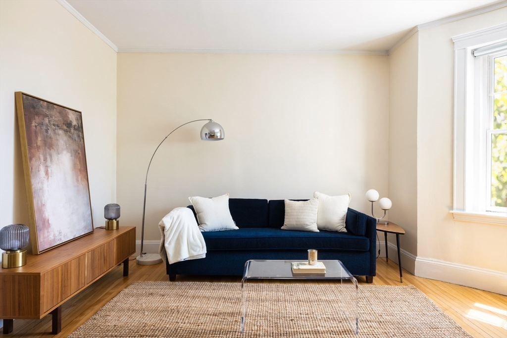 231 Rawson # 6