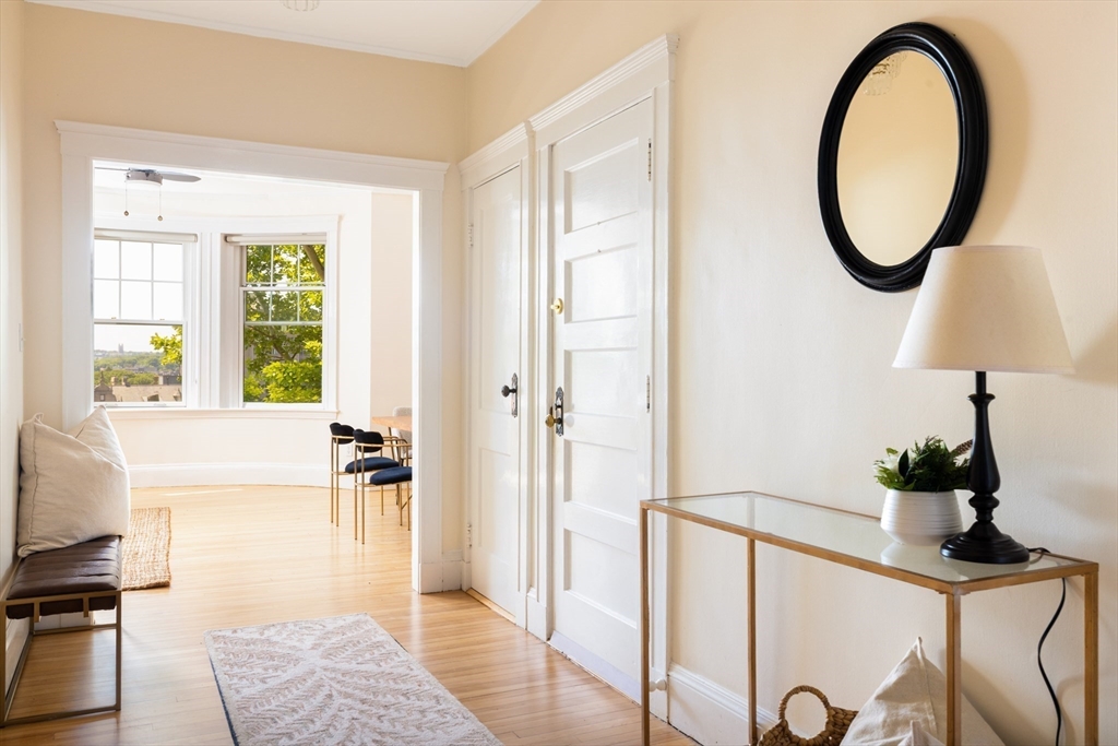 231 Rawson # 6