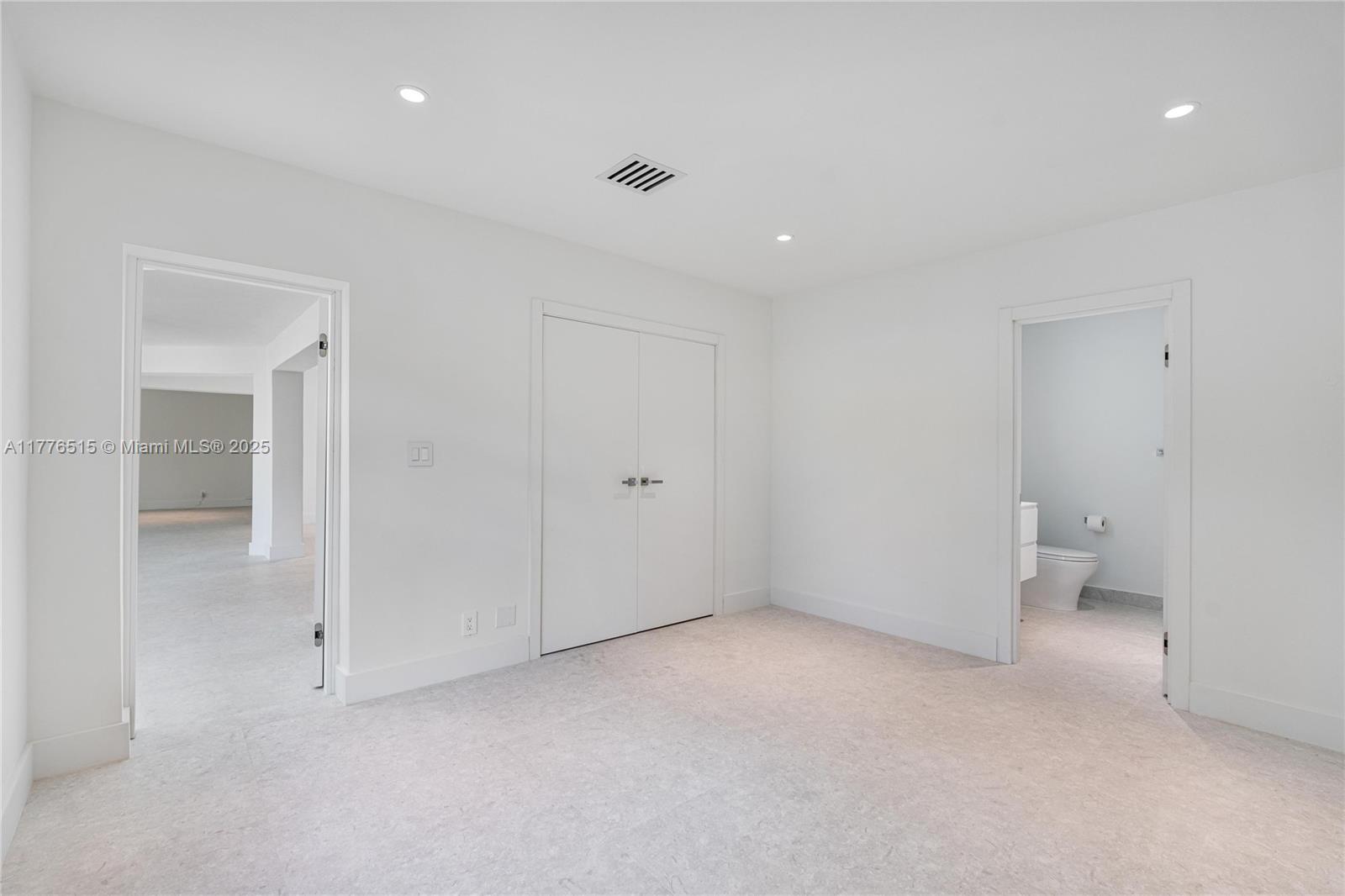 3321 NE 16th Pl