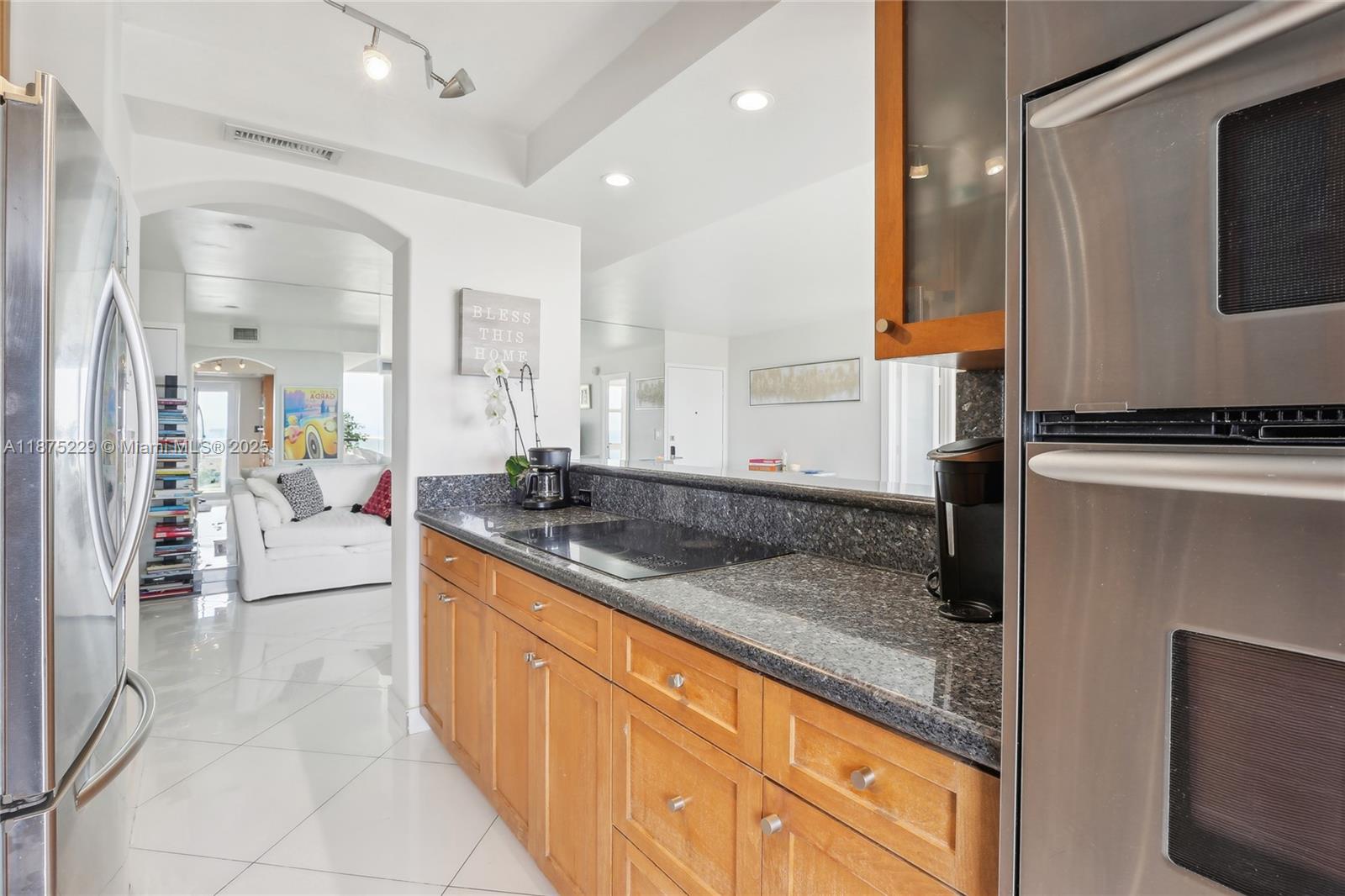 2701 N Ocean Blvd # 10C