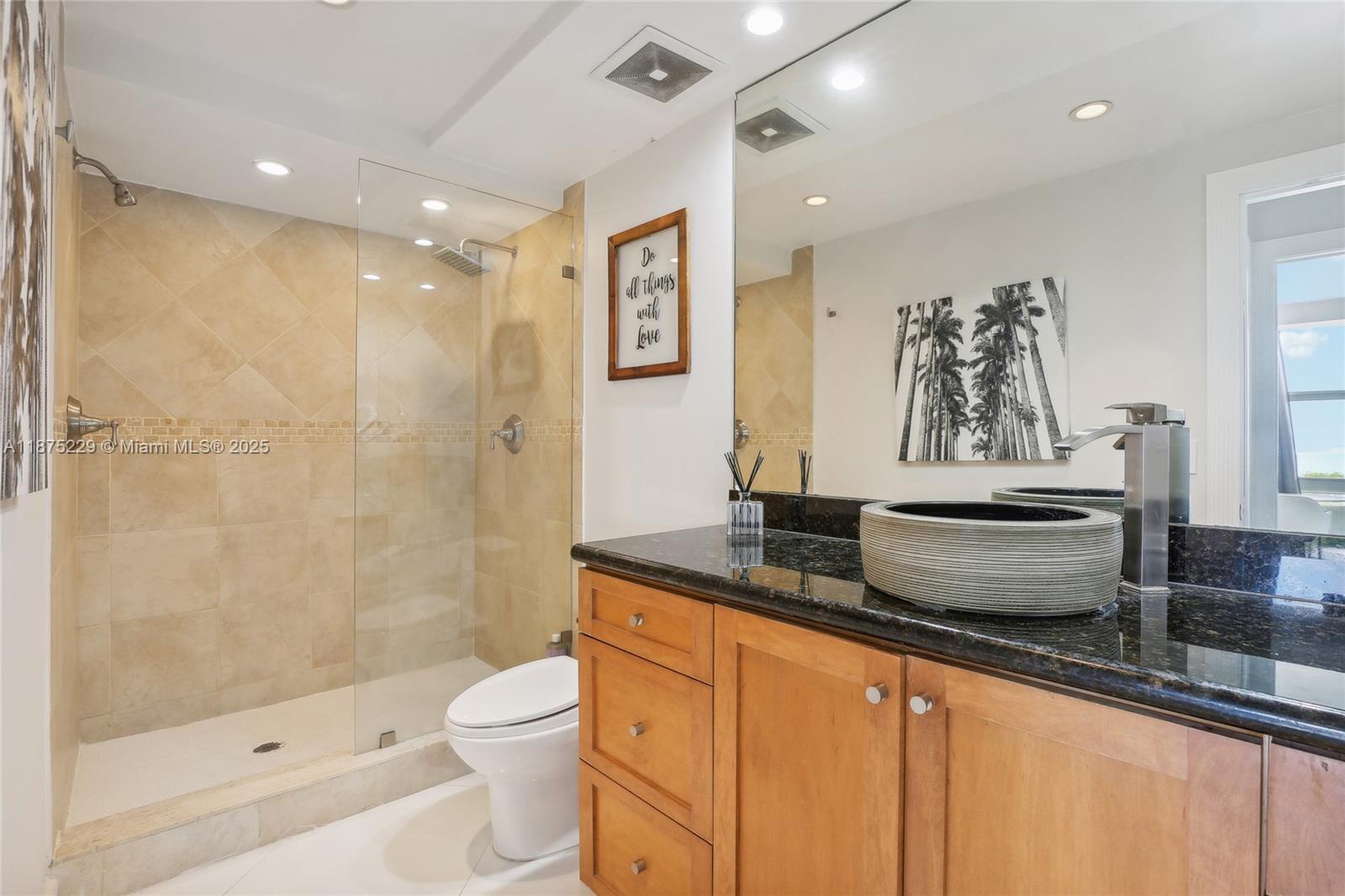 2701 N Ocean Blvd # 10C