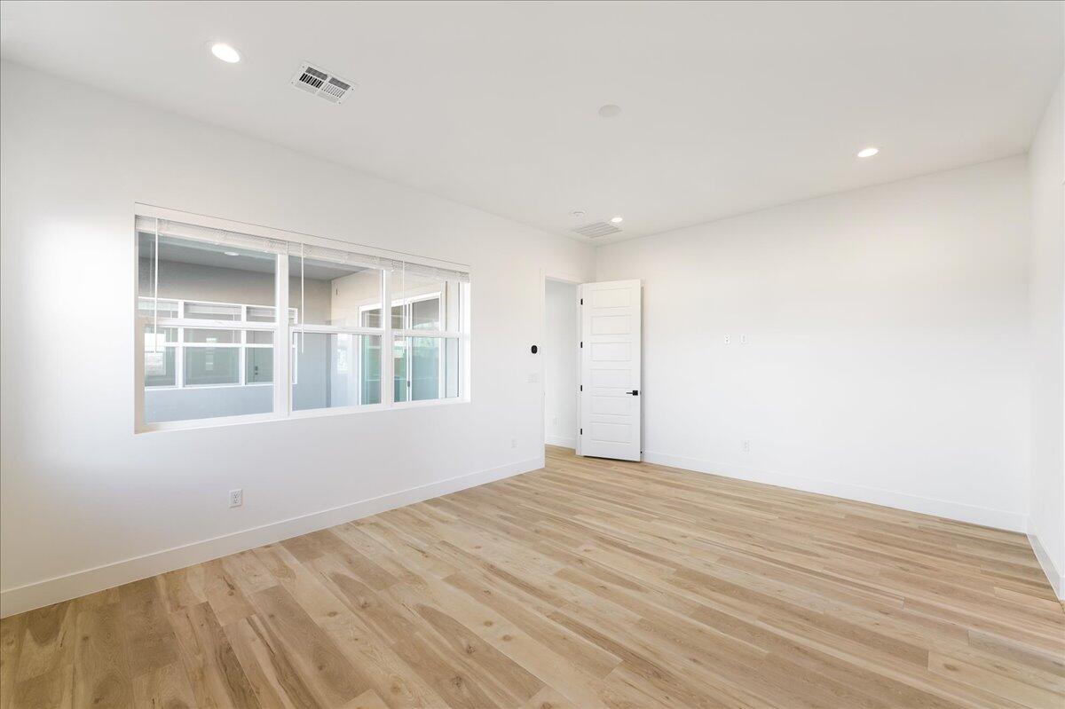 5762 S Alder Grove DR