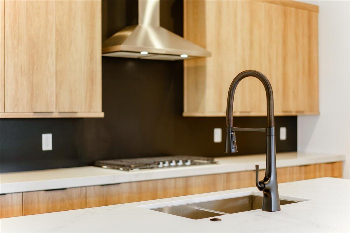 5762 S Alder Grove DR