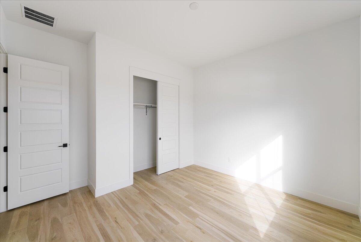 5762 S Alder Grove DR