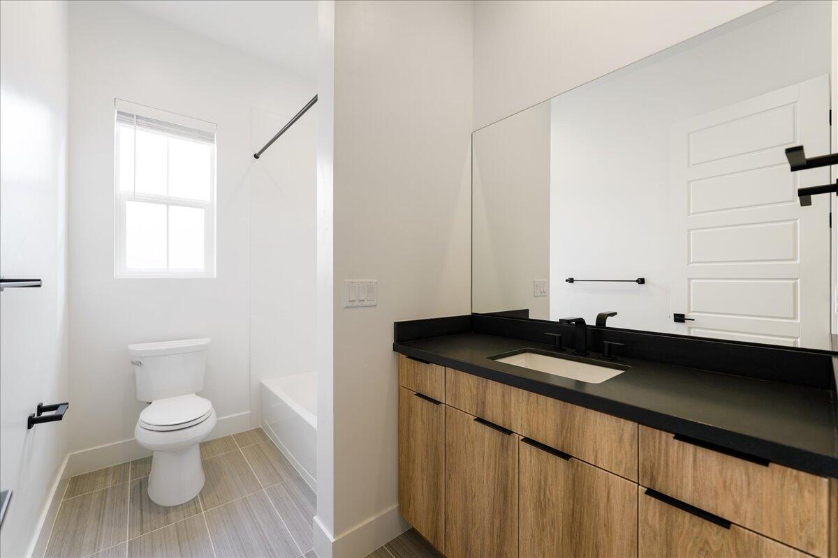 5762 S Alder Grove DR