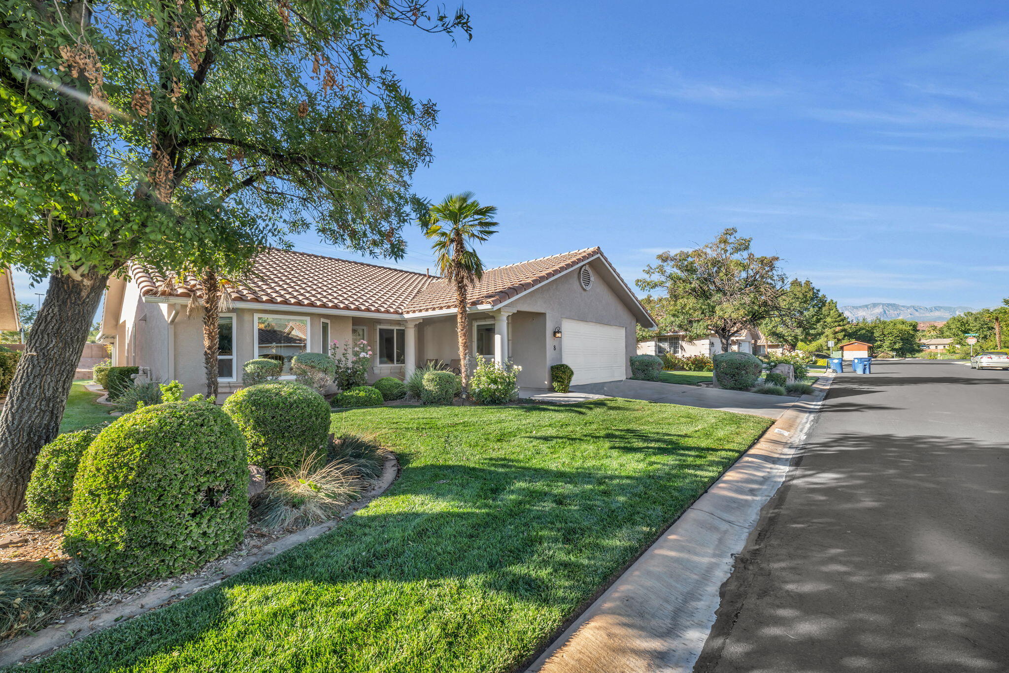 1825 W Mathis Park Place Unit: #8