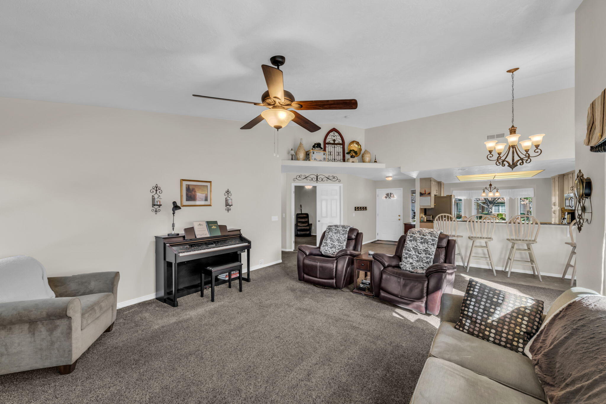 1825 W Mathis Park Place Unit: #8