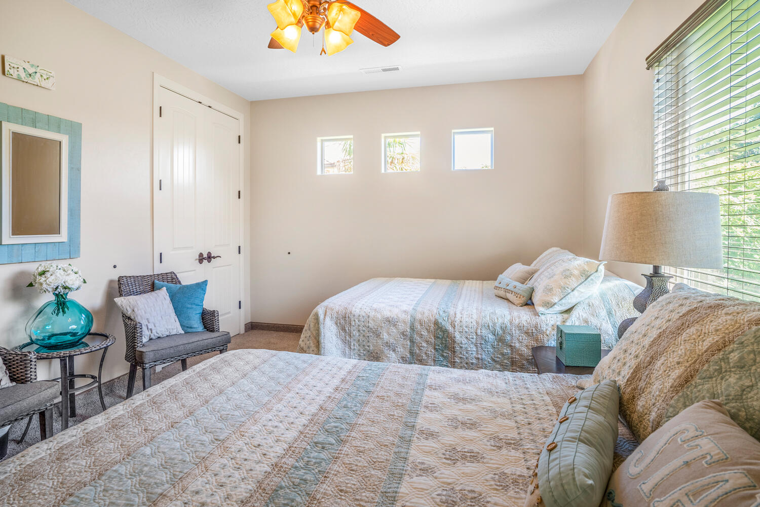 1844 N Wellington ST